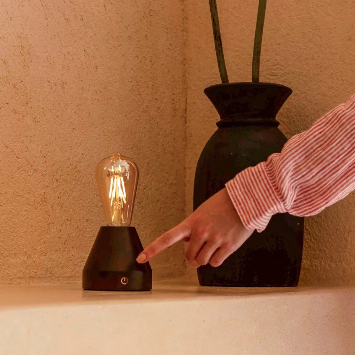 Zavi Donkerbruin Oplaadbare Tafellamp | LED, draadloos en batterijduur van 80 uur