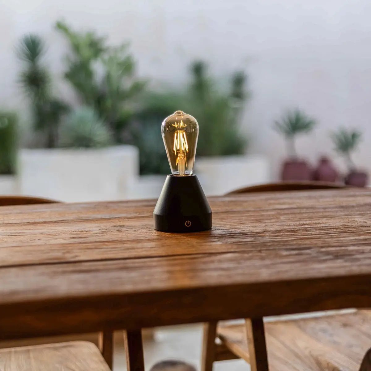 Zavi Donkerbruin Oplaadbare Tafellamp | LED, draadloos en batterijduur van 80 uur