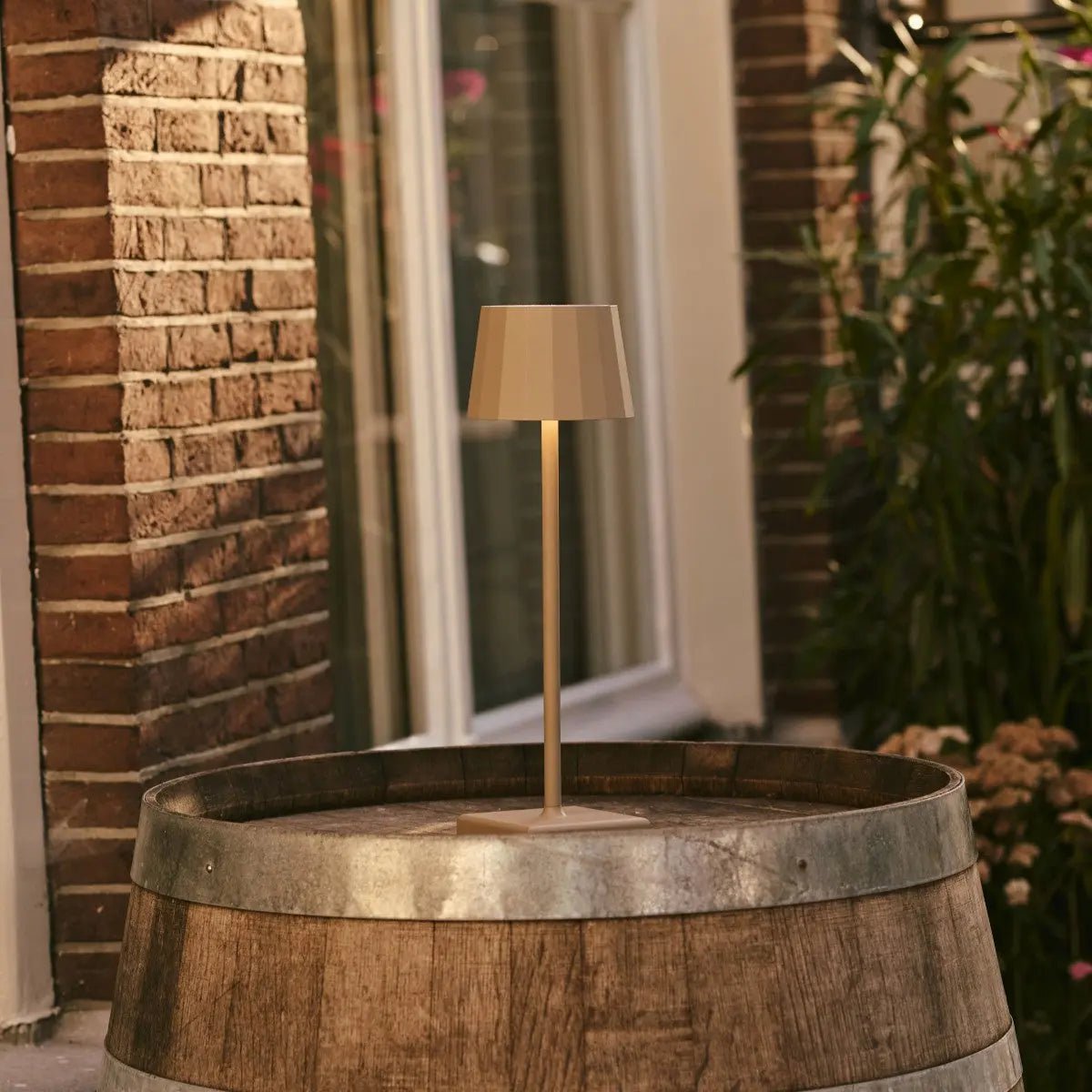 Wouter Koala Bruin Oplaadbare Tafellamp | Draadloos opladen en batterijduur van 120 uur