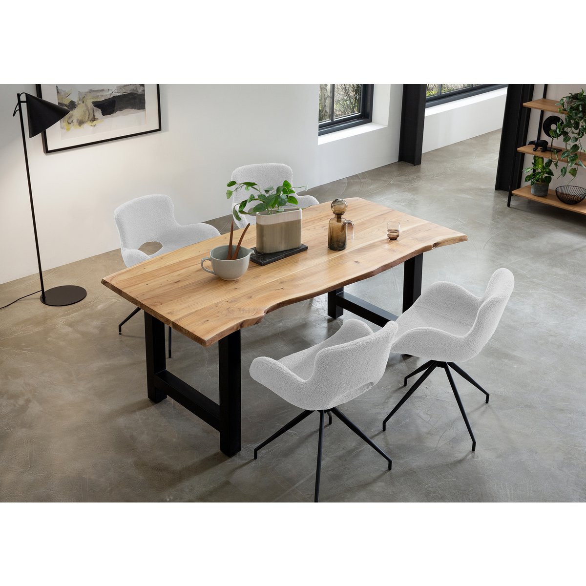 Cosy Draaistoel Wit met Uitgesneden Rugleuning - Zwart Metalen Frame – 180° Draaibaar - SalesFever - Casanovio