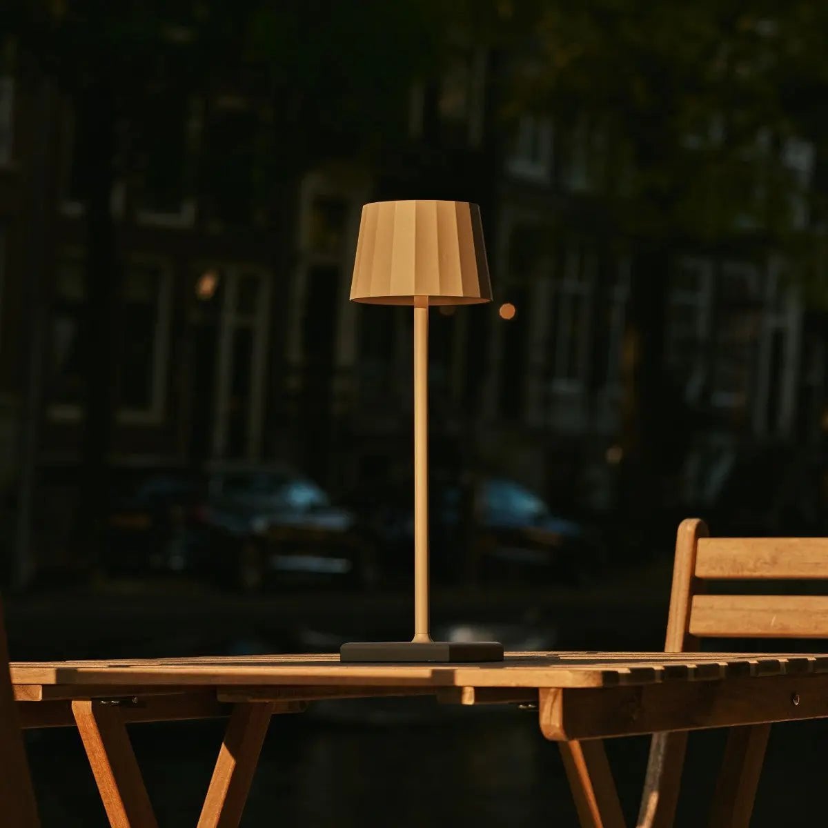 Wouter Koala Bruin Oplaadbare Tafellamp | Draadloos opladen en batterijduur van 120 uur