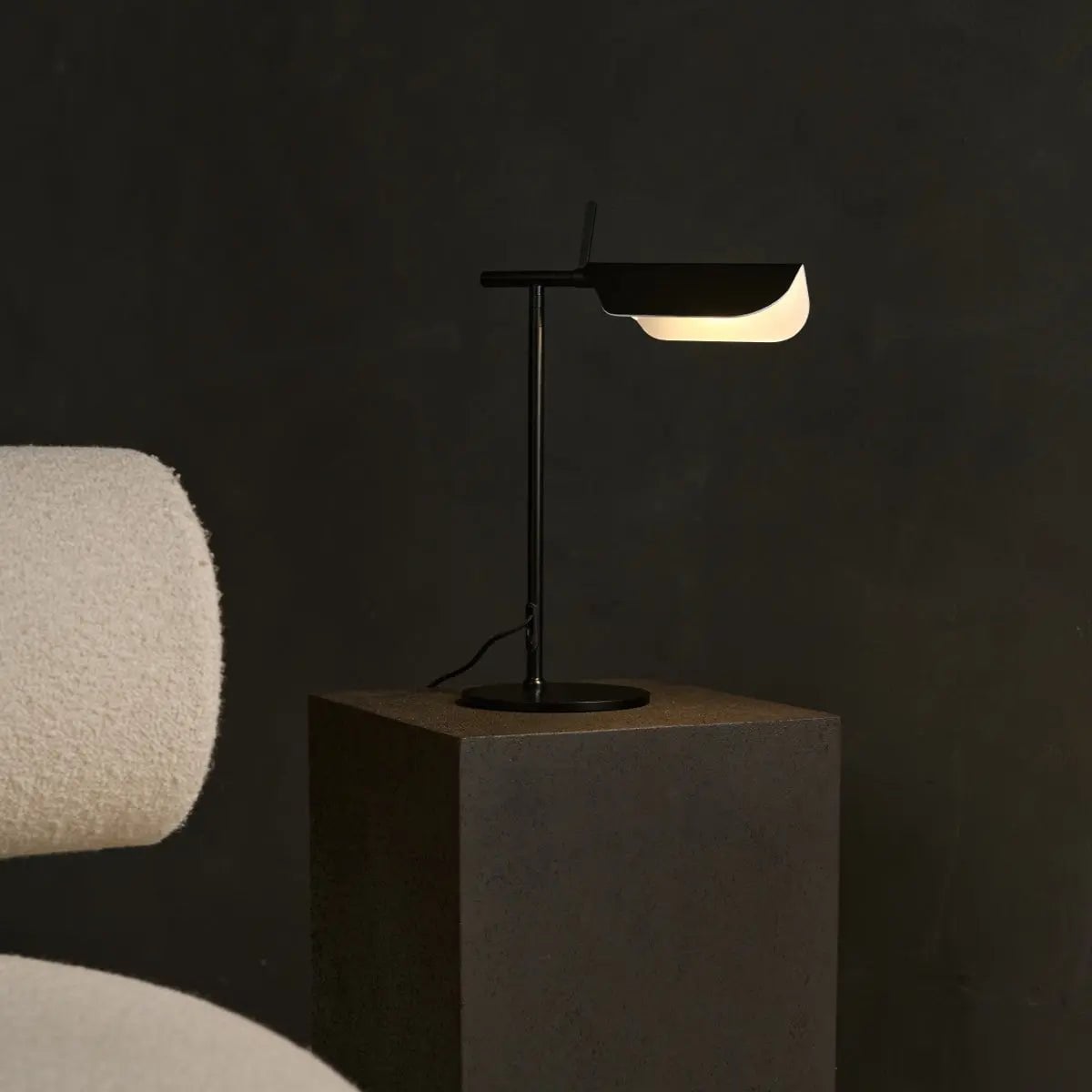 Marcello Zwart metalen dressoirlamp | Modern en Scandinavisch design