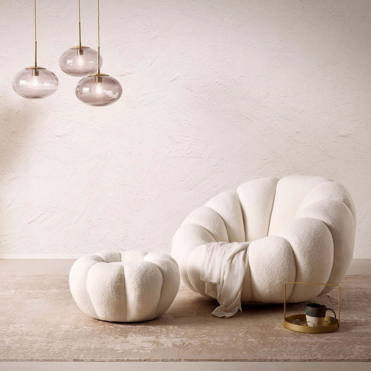Armchair and stool set made of white teddy fur - SalesFever