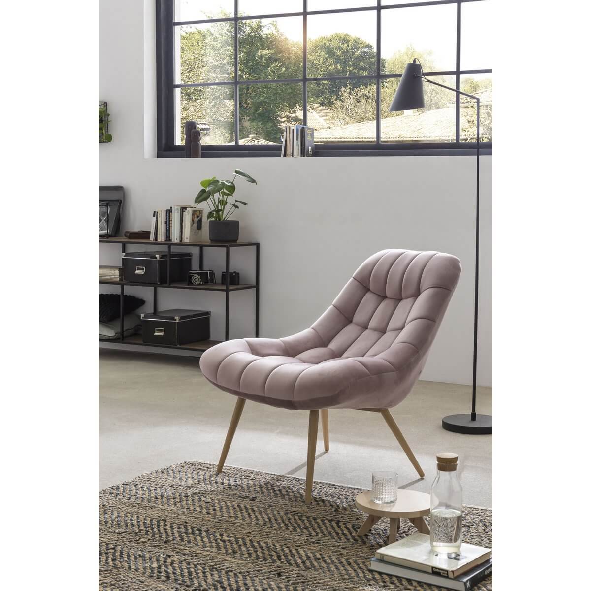 Armchair XXL velvet pink metal wood look - SalesFever