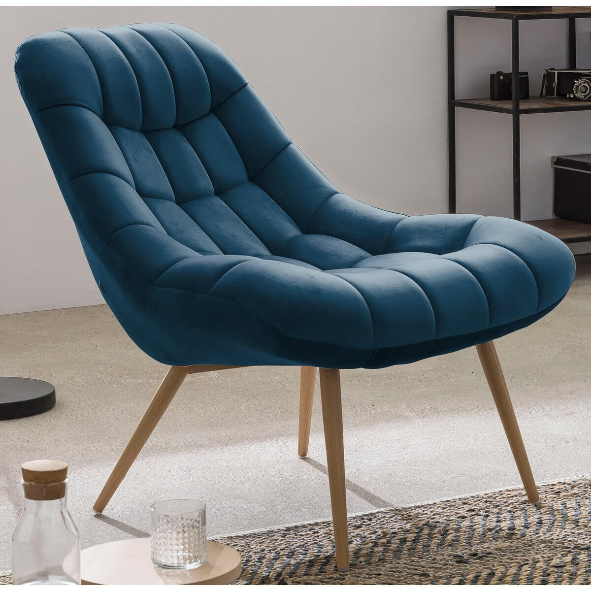 Armchair XXL velvet blue metal wood look - SalesFever