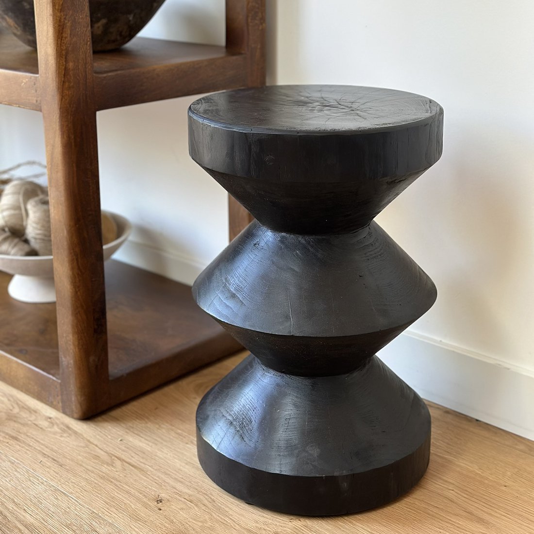 Forma bijzettafel Rizo zwart - Raw Materials - Casanovio