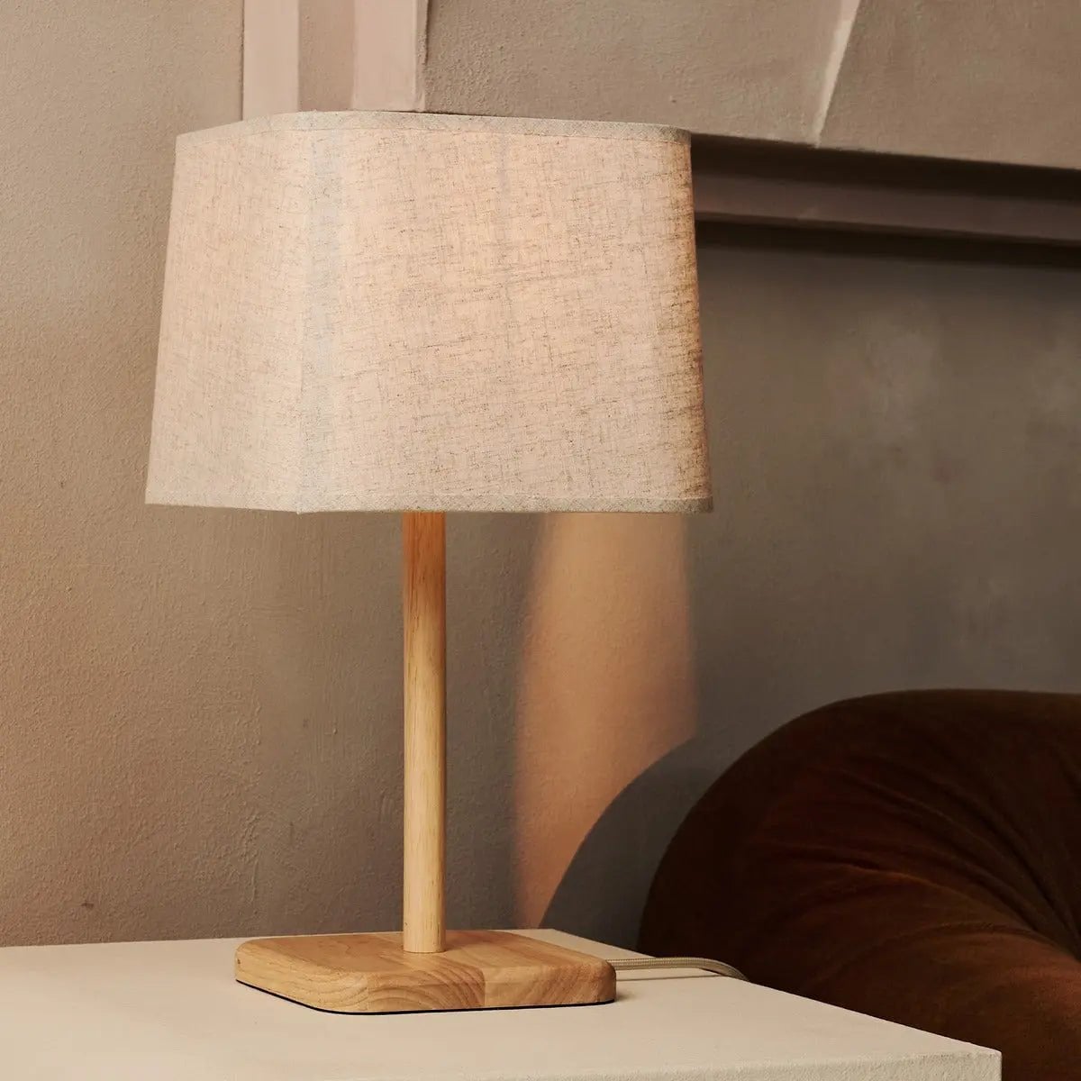 Marley Houten Lamp met Beige Kap | Stijlvolle en organische huisverlichting