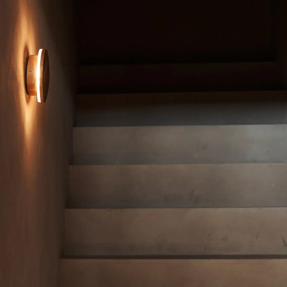 Lou Lichtbruine Draadloze Wandlamp | Oplaadbare en dimbare aanraakbediening