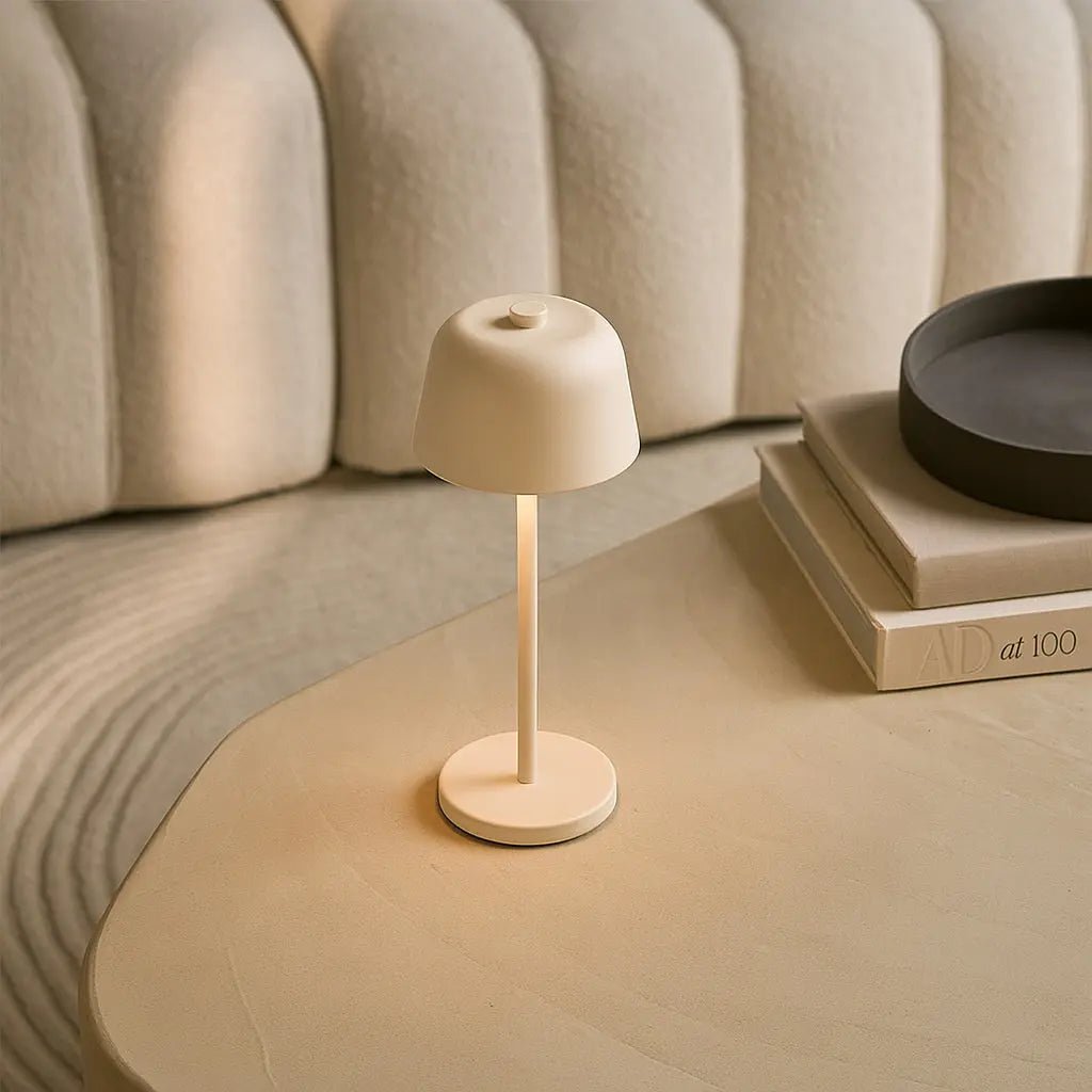 Anton vanille oplaadbare tafellamp | Stijlvolle en draadloze verlichting