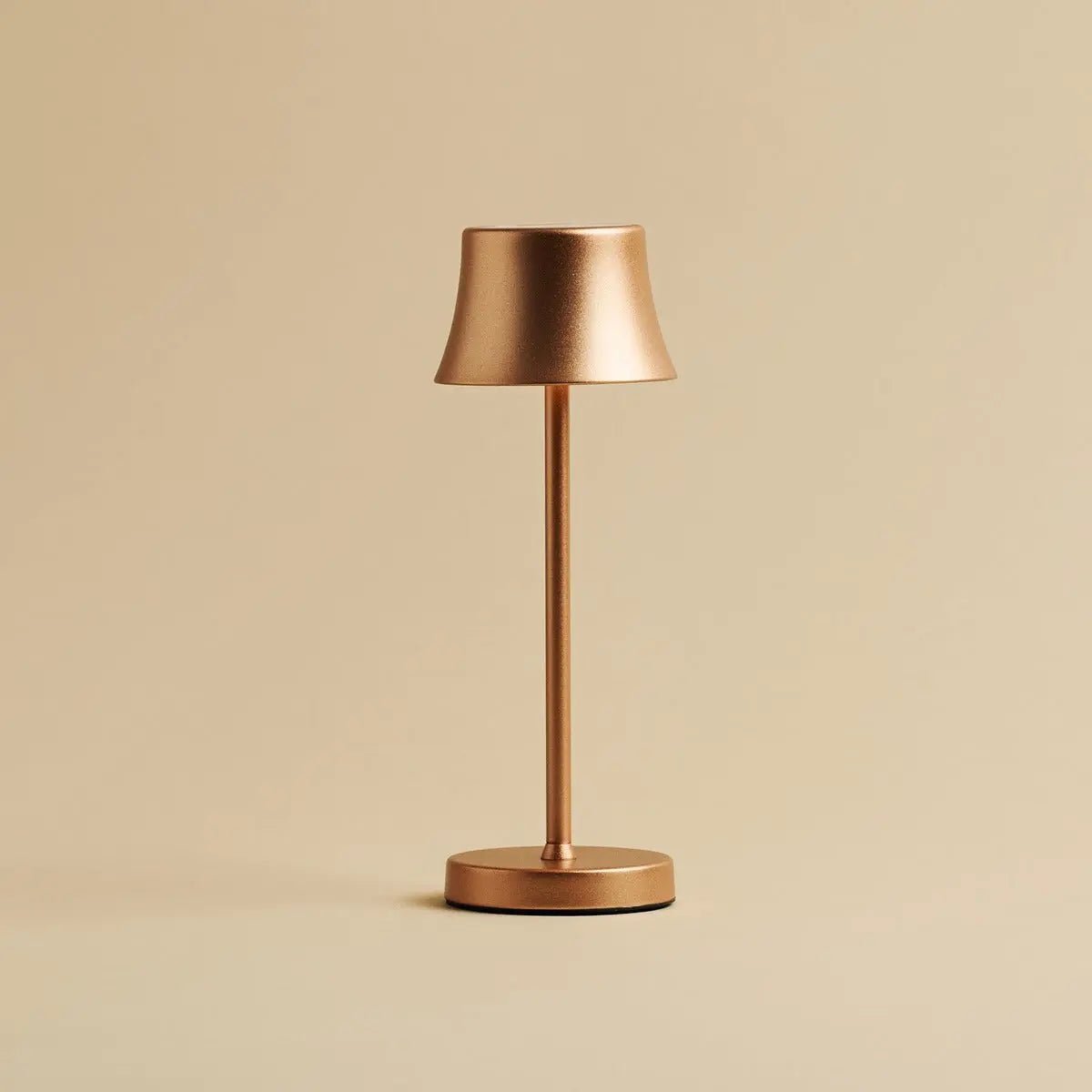 Combiset | 4 x De Pijp Mini Koperen Oplaadbare Tafellampen & 1 x Amstel Oplaadstation