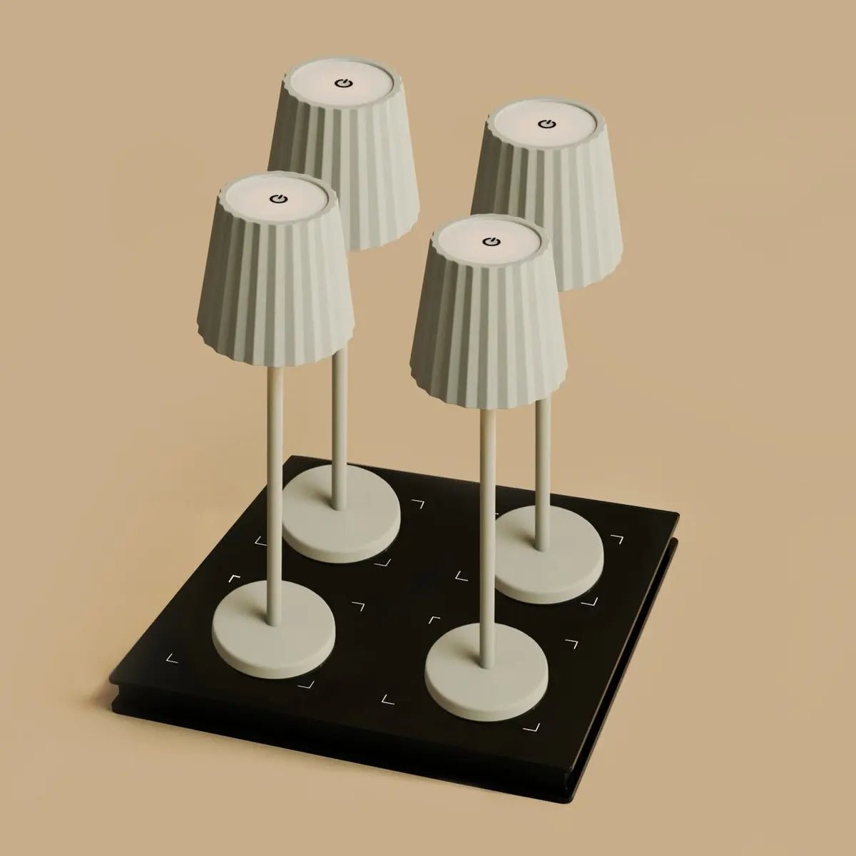 Combiset Professioneel | 4 x Maya Shadow Grey oplaadbare tafellampen en 1 x Amstel laadstation