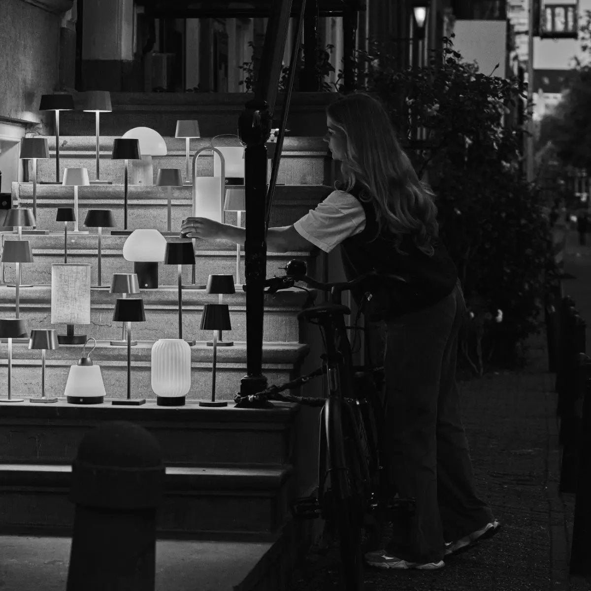 Ava Stone Gray - Oplaadbare tafellamp | Stijlvol, draadloos lamp en dimbaar