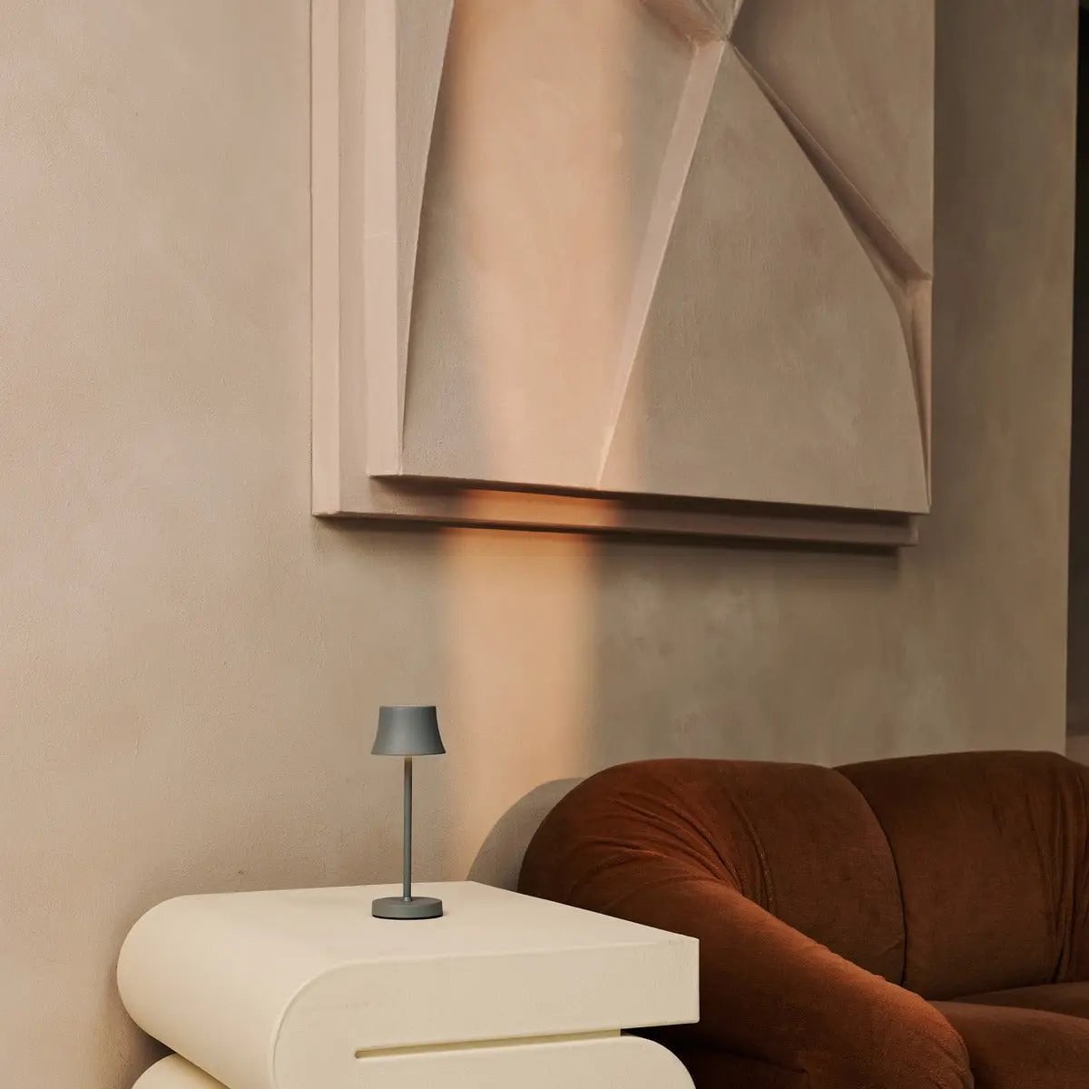 Combiset Professioneel | 8 x De Pijp Mini Mouse Grijs Oplaadbare Tafellampen & 1 x Centraal Station Oplaadstation