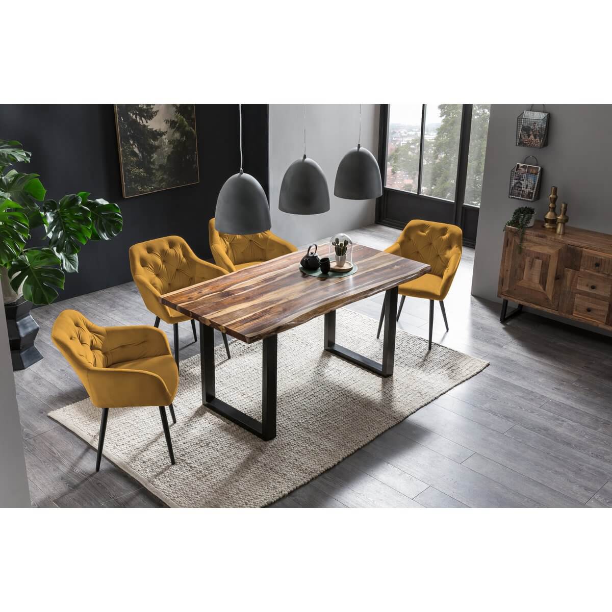 Yellow velvet armchair - SalesFever