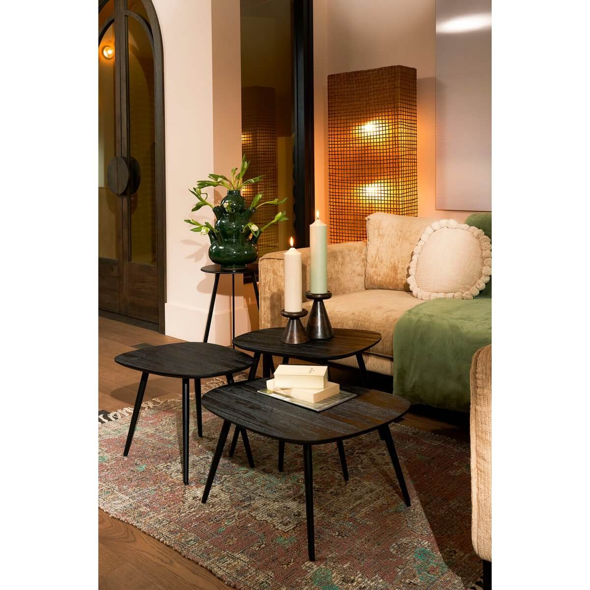 Jailey bijzettafels hout zwart - organisch blad met houtnerf - set van 3