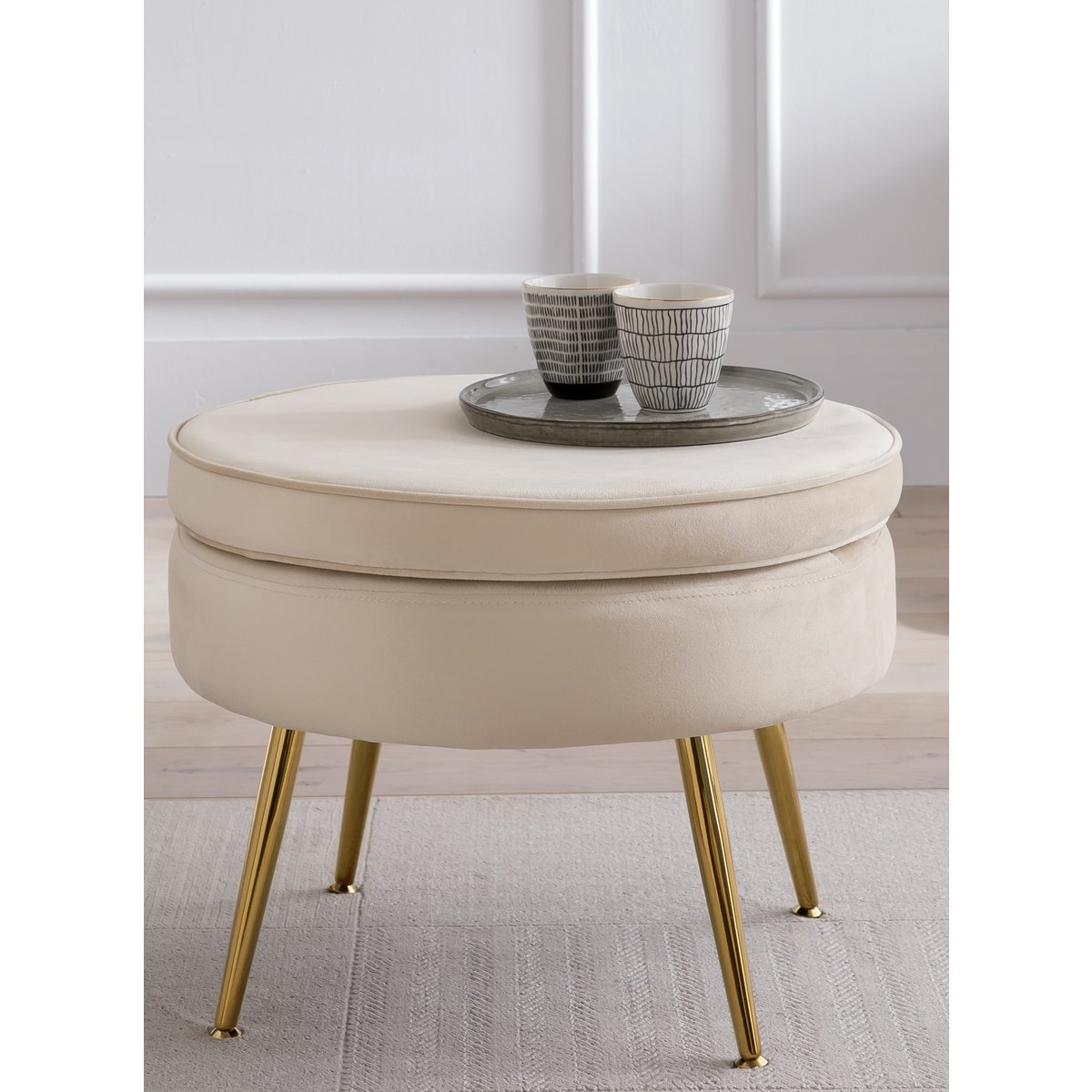 Ronde Poef Crême - Fluweel en Goudkleurig Frame - SalesFever - Casanovio