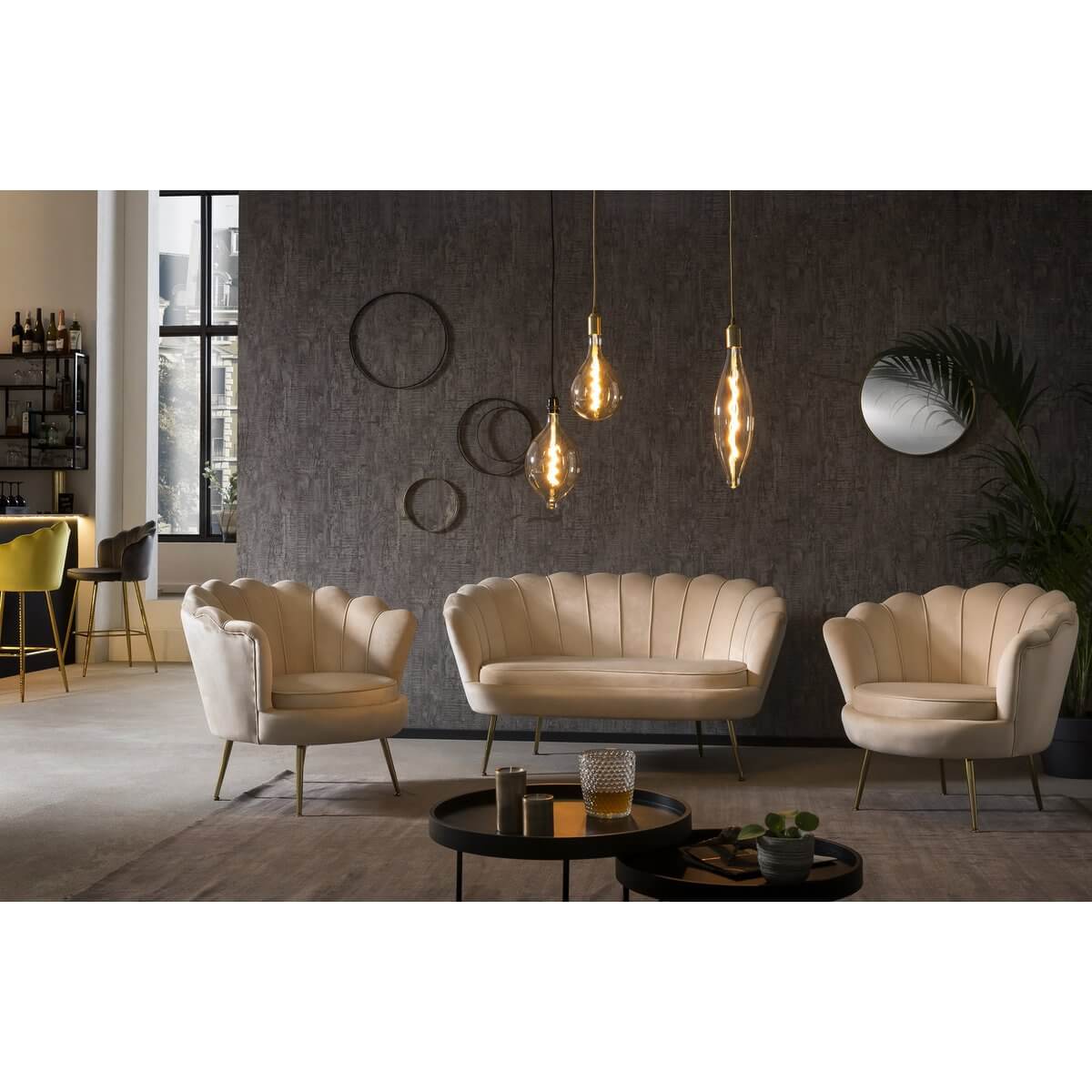 Shell armchair in beige velvet - SalesFever