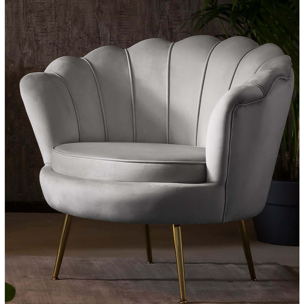 Velvet shell armchair in light grey - SalesFever
