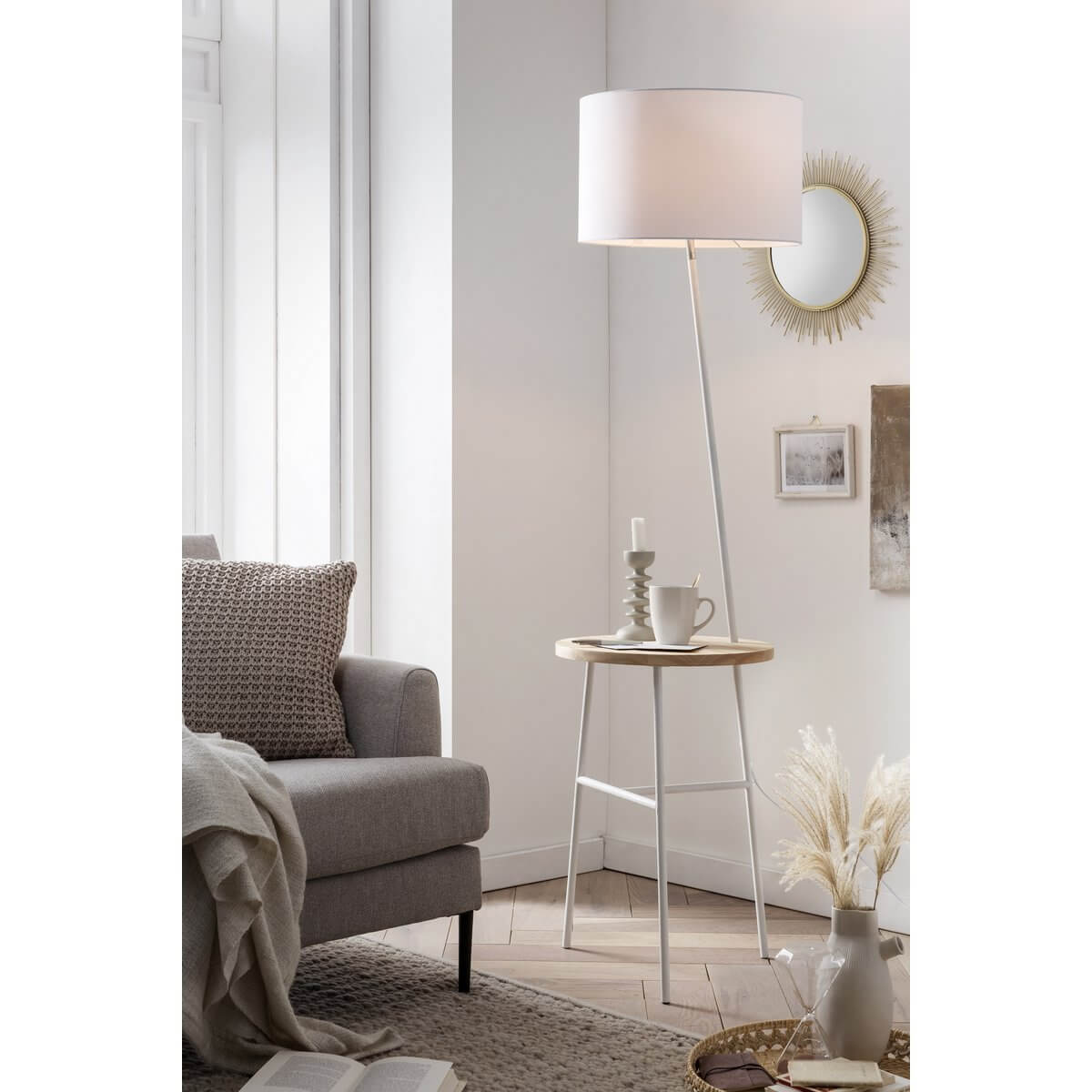 Floor lamp with wooden tray - SalesFever