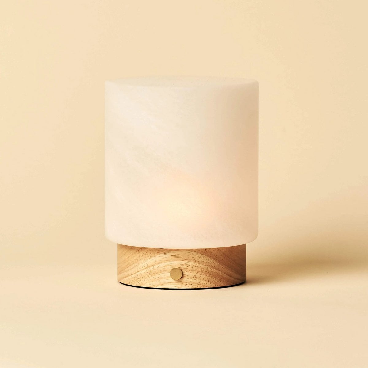 Pien Lichtbruine Houten Tafellamp | Oplaadbaar, dimbaar en batterijduur tot 100 uur