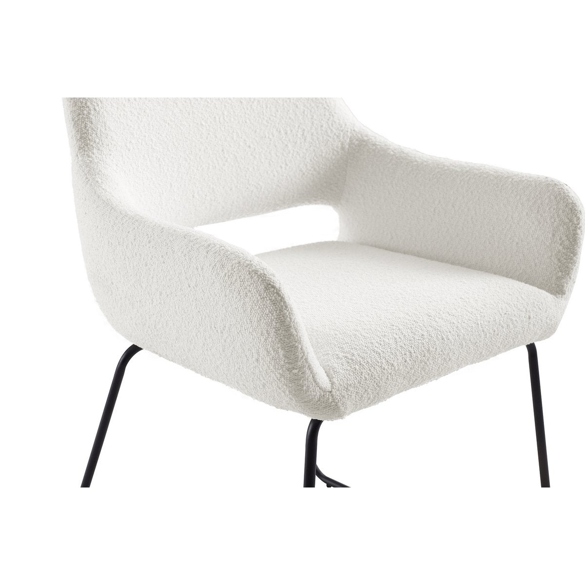 Eetkamerstoel Wit Bouclé met Open Rugleuning – Zwart Sleded Frame - SalesFever - Casanovio