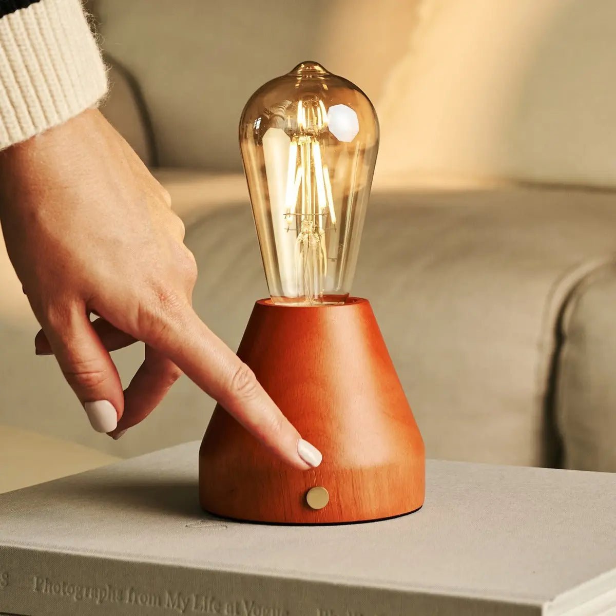 Zavi Kastanjebruine Oplaadbare Tafellamp | LED, draadloos en batterijduur van 80 uur