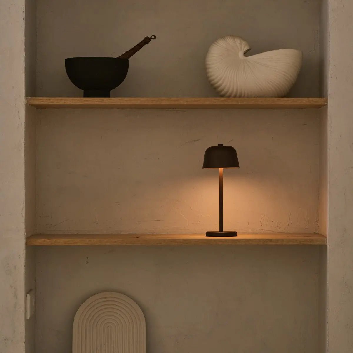 Anton Mokka Bruin Oplaadbare Tafellamp | Strakke en draadloze verlichting