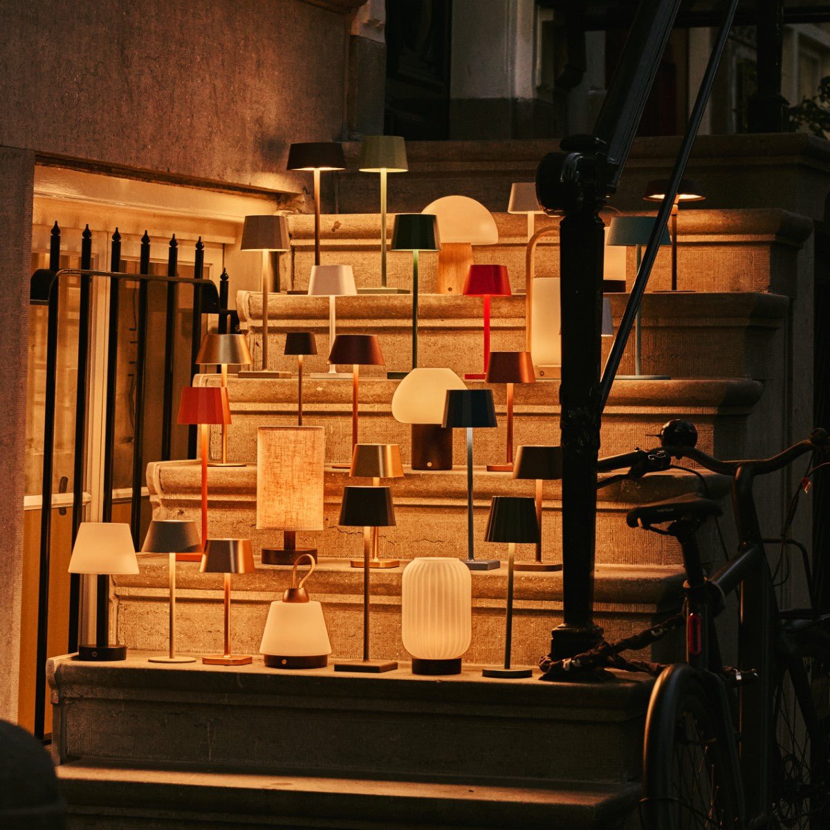 Lou Lichtbruine Draadloze Wandlamp | Oplaadbare en dimbare aanraakbediening