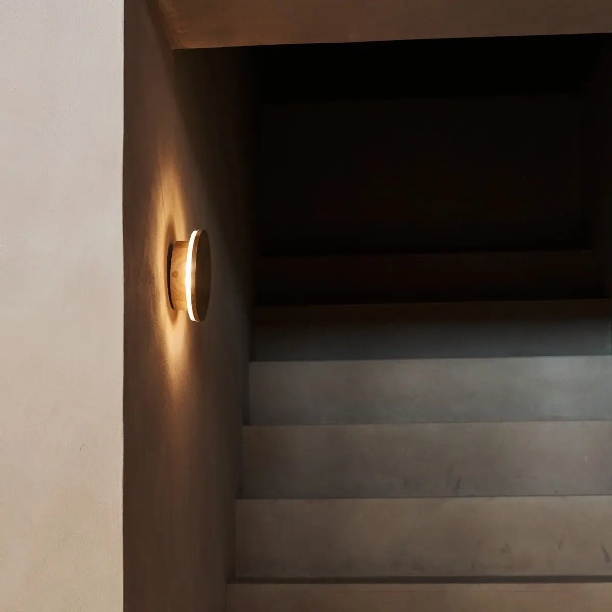 Lou Lichtbruine Draadloze Wandlamp | Oplaadbare en dimbare aanraakbediening